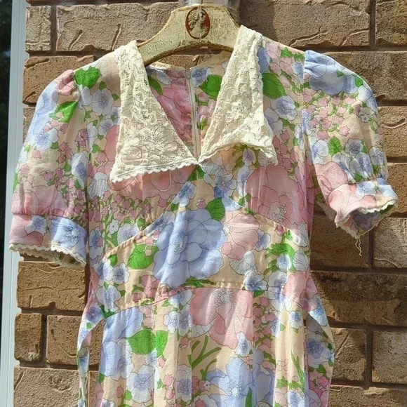 Prairie Dress - Picture 5 of 14